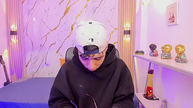 Nikolay Gregori online show from 02-08-26, 03:59