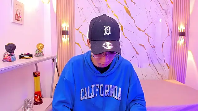 Nikolay Gregori online show from 01-11-26, 03:57