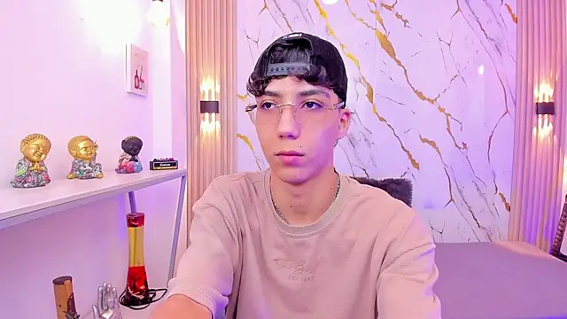 Nikolay Gregori online show from 03-29-26, 04:14