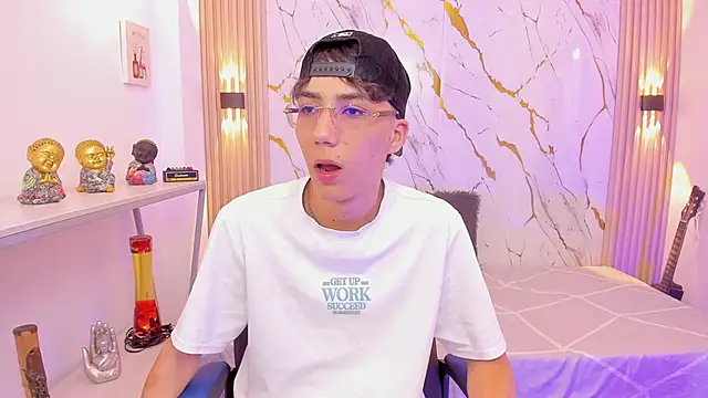 Nikolay Gregori online show from 03-16-26, 04:20