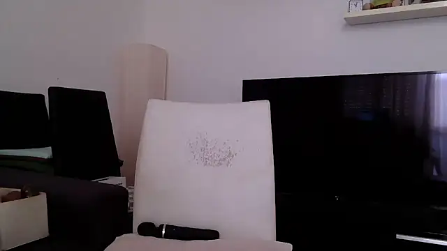 fragrance72 online show from 10-28-25, 10:03