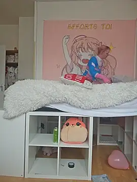 Snapshot of LaskaLeRoomba chatting on 03-12-25, 11:10 LaskaLeRoomba online show from 03-12-25, 11:10