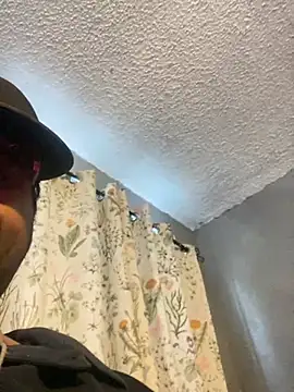 Miguel16i online show from 03-19-25, 03:51