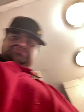 Miguel16i online show from 03-07-25, 01:20