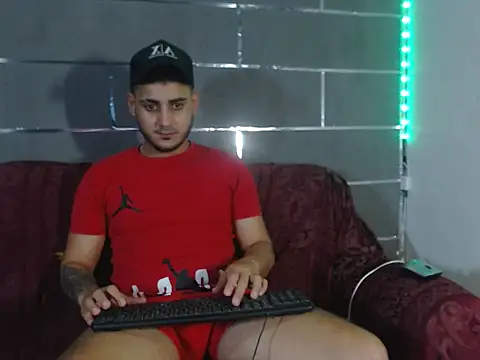 Snapshot of xxxxhotxoxo chatting on 05-03-26, 05:01 xxxxhotxoxo online show from 05-03-26, 05:01