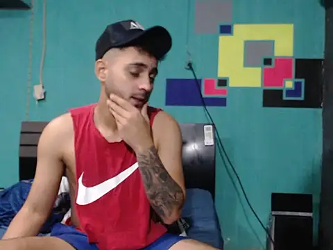 xxxxhotxoxo online show from 12-04-25, 06:45