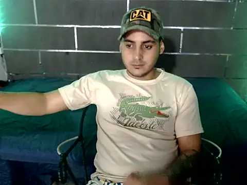Snapshot of xxxxhotxoxo chatting on 05-26-26, 03:48 xxxxhotxoxo online show from 05-26-26, 03:48
