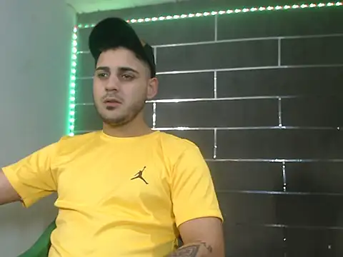 xxxxhotxoxo online show from 07-18-26, 07:50