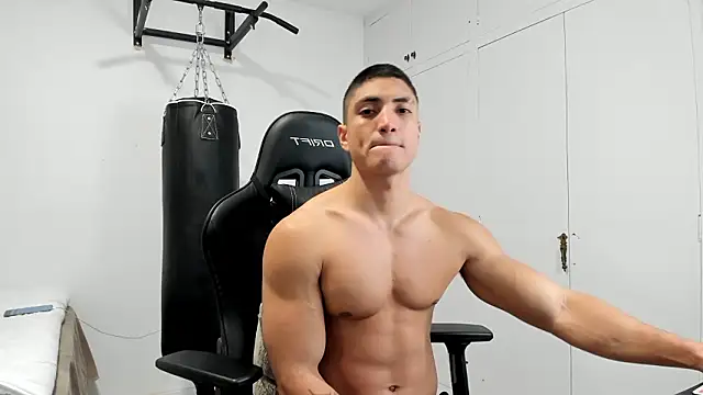 dan01  online show from 02-10-26, 08:19