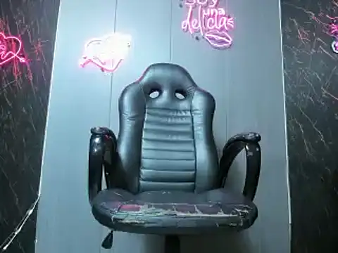 china black  online show from 01-17-25, 03:00