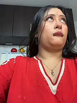 Snapshot of kalpanaaishaa chatting on 06-27-26, 12:22 kalpanaaishaa online show from 06-27-26, 12:22