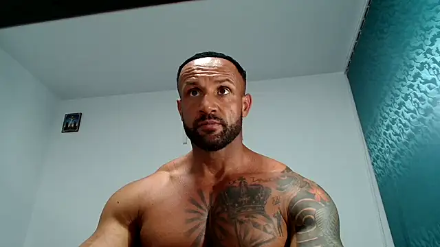 Magnificmuscles89 online show from 11-16-25, 10:35