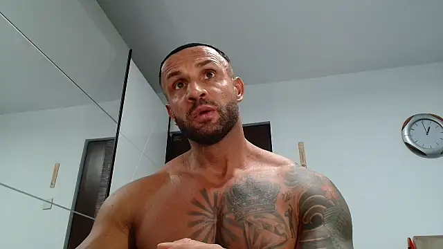 Magnificmuscles89 online show from 01-16-26, 10:58