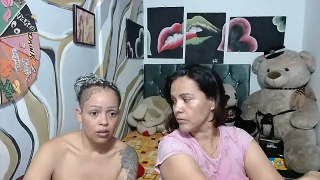 manzanahot9 online show from 11-17-25, 05:39