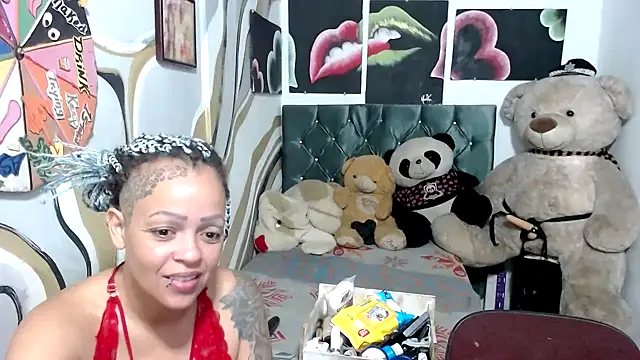 manzanahot9 online show from 11-07-25, 09:25