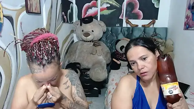 Snapshot of manzanahot9 chatting on 07-15-26, 12:23 manzanahot9 online show from 07-15-26, 12:23