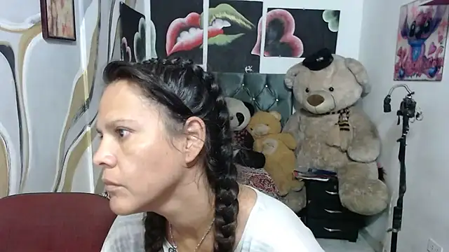 manzanahot9 online show from 04-18-26, 11:12