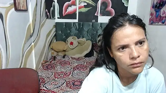 manzanahot9 online show from 03-26-26, 11:30