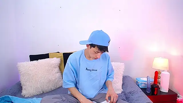 MaikCarver online show from 10-04-25, 03:52