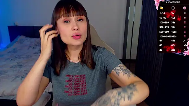 Cutie-Melanie online show from 01-10-26, 06:36