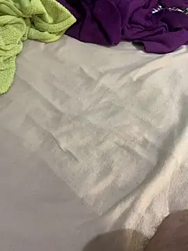 couple shy online show from 12-22-25, 02:11