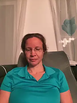 AnnikaRose online show from 01-06-26, 06:50