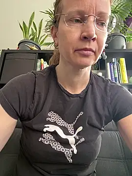 AnnikaRose online show from 03-17-26, 07:11