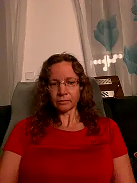 AnnikaRose online show from 11-06-25, 06:50