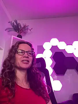 AnnikaRose online show from 04-23-26, 09:49