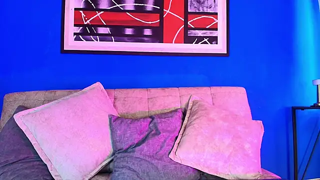 liccy hall online show from 11-29-25, 11:43