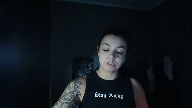 Snapshot of HotRuiva chatting on 01-26-25, 11:18 HotRuiva online show from 01-26-25, 11:18