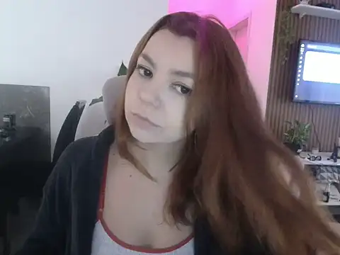 Snapshot of HotRuiva chatting on 10-10-25, 07:04 HotRuiva online show from 10-10-25, 07:04