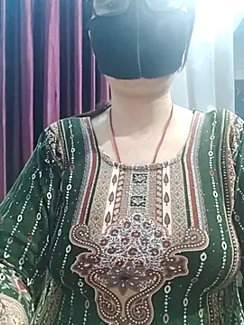 Aishwaryaa 69 online show from 02-11-26, 01:22