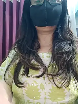 Aishwaryaa 69 online show from 05-15-26, 02:20