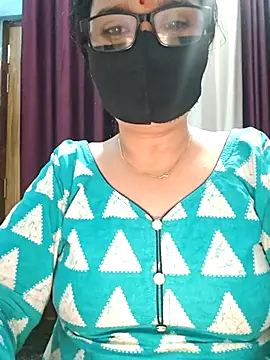 Aishwaryaa 69 online show from 10-04-25, 03:57