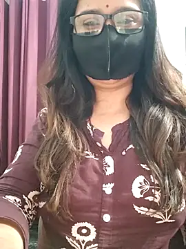 Aishwaryaa 69 online show from 04-21-26, 02:25
