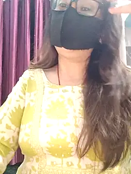 Aishwaryaa 69 online show from 02-10-26, 10:25