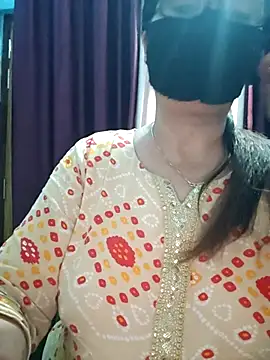 Aishwaryaa 69 online show from 09-27-25, 08:09