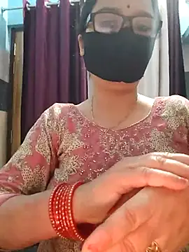 Aishwaryaa 69 online show from 11-07-25, 02:27