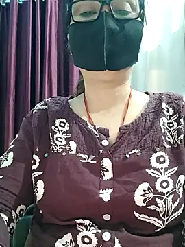 Aishwaryaa 69 online show from 02-28-26, 08:03