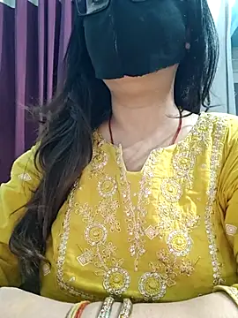 Aishwaryaa 69 online show from 06-12-26, 02:31