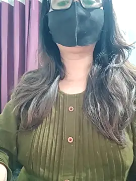 Aishwaryaa 69 online show from 04-23-26, 02:29