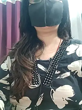 Aishwaryaa 69 online show from 05-21-26, 03:48