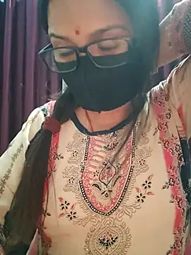 Aishwaryaa 69 online show from 11-30-25, 01:01