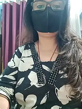 Aishwaryaa 69 online show from 06-18-26, 01:48