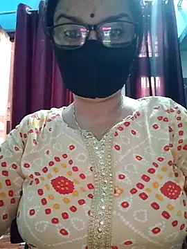 Aishwaryaa 69 online show from 09-29-25, 07:37