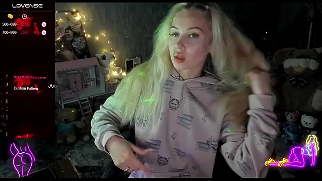  NigoNika online show from 04-22-26, 07:42