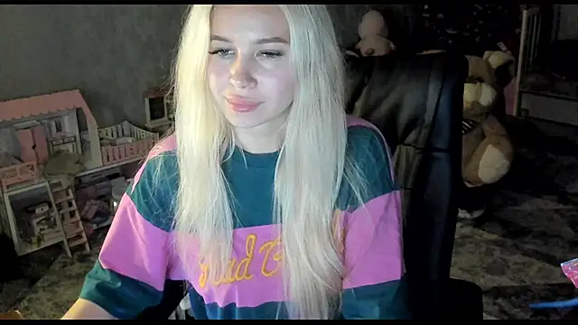  NigoNika online show from 04-23-26, 09:27