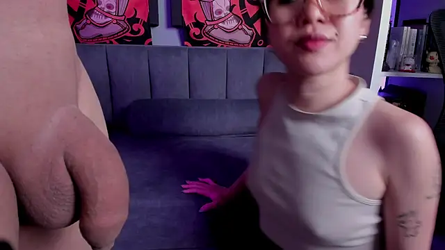 JadeyKhada online show from 11-27-25, 12:00