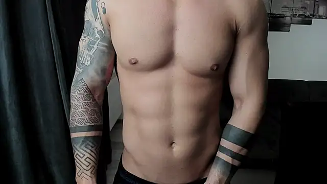 Richarddarell1 online show from 10-12-25, 05:42